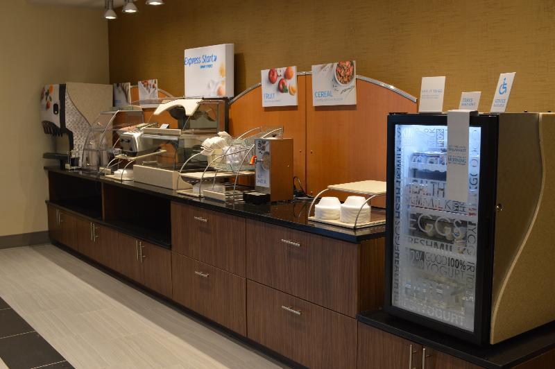 克莱尔莫尔智选假日套房酒店 外观 照片